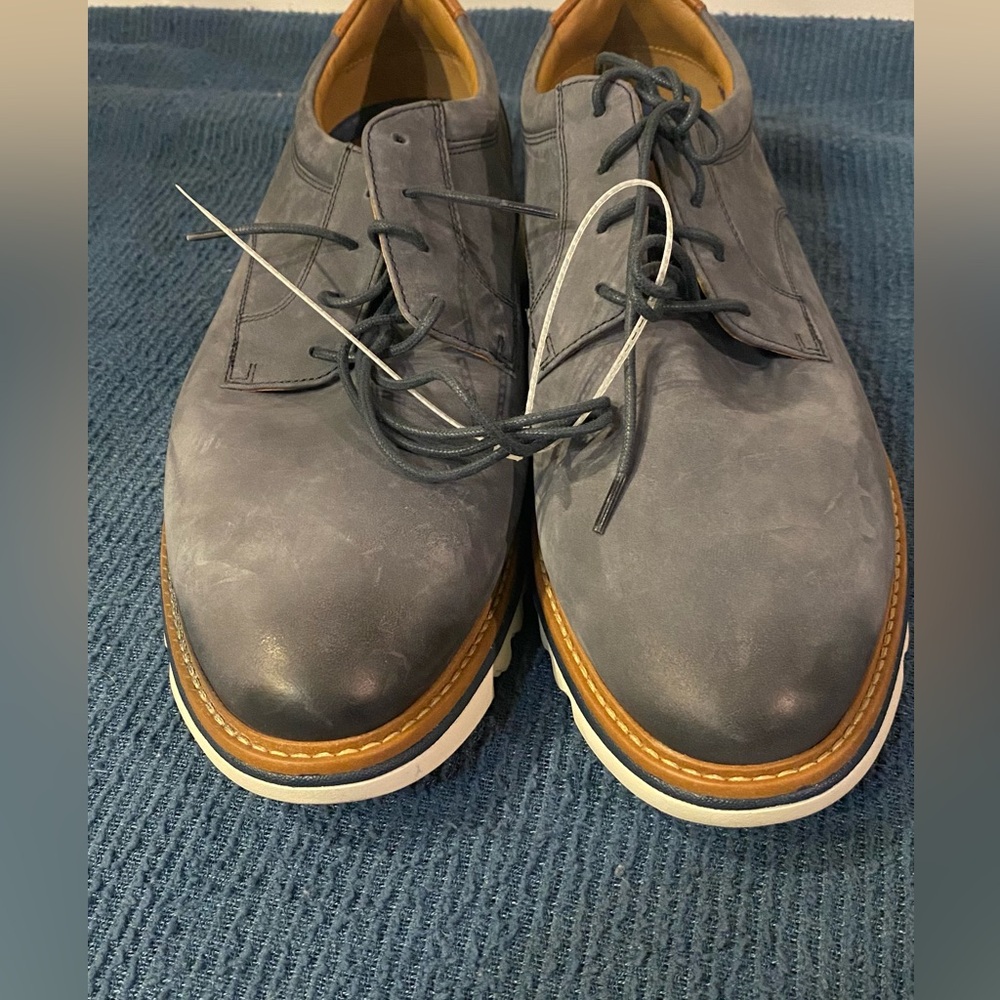 Johnston Murphy Braydon Plain Toe Navy Oiled Nubuck leather. Size US 12